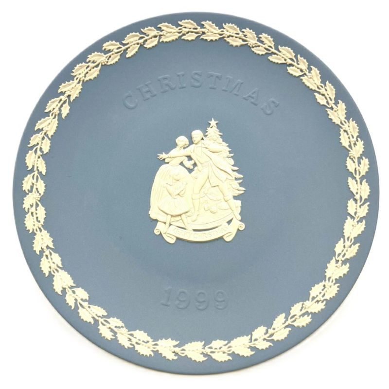 ウェッジウッド WEDGWOOD ジャスパー イヤープレート1999 クリスマス 皿 陶磁器 ペールブルー【中古】 | ゴールドプラザ オンラインストア