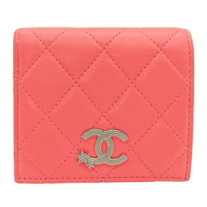 CHANEL* シャネル マトラッセ 2つ折り長財布 ラムスキン CHANEL - シャネル CHANEL マトラッセ 二つ折り長財布 財布