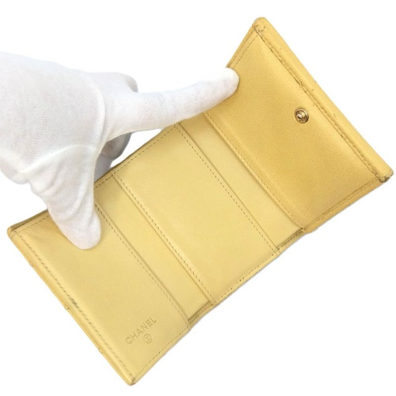 シャネル CHANEL ココマーク 三つ折り財布 キャビアスキン AP296